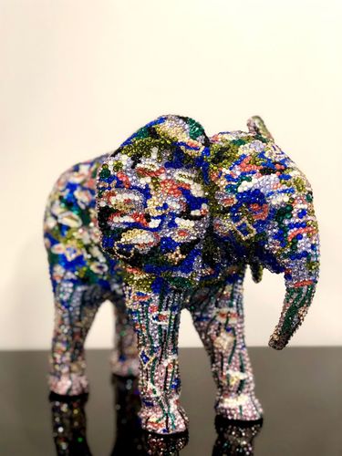 ELEPHANT small "A NIGHT IN PARIS" feat. Monet, 2019